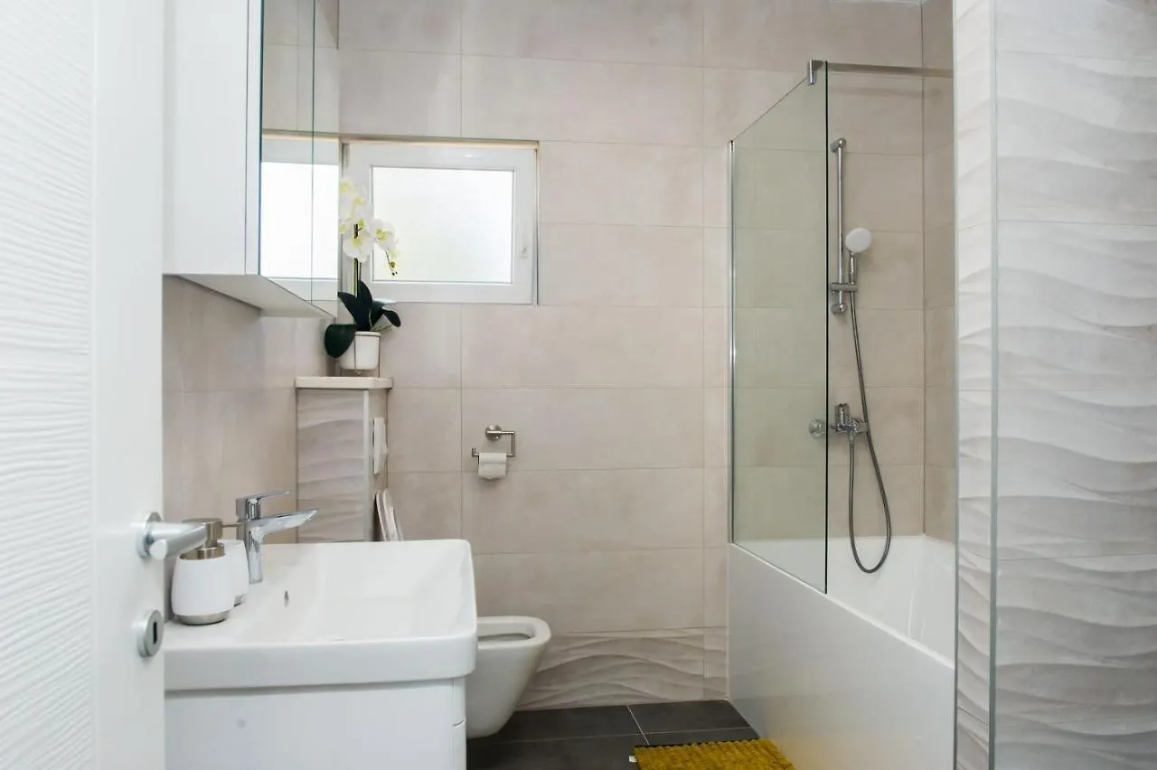 Apartment Lux Elba Kastela