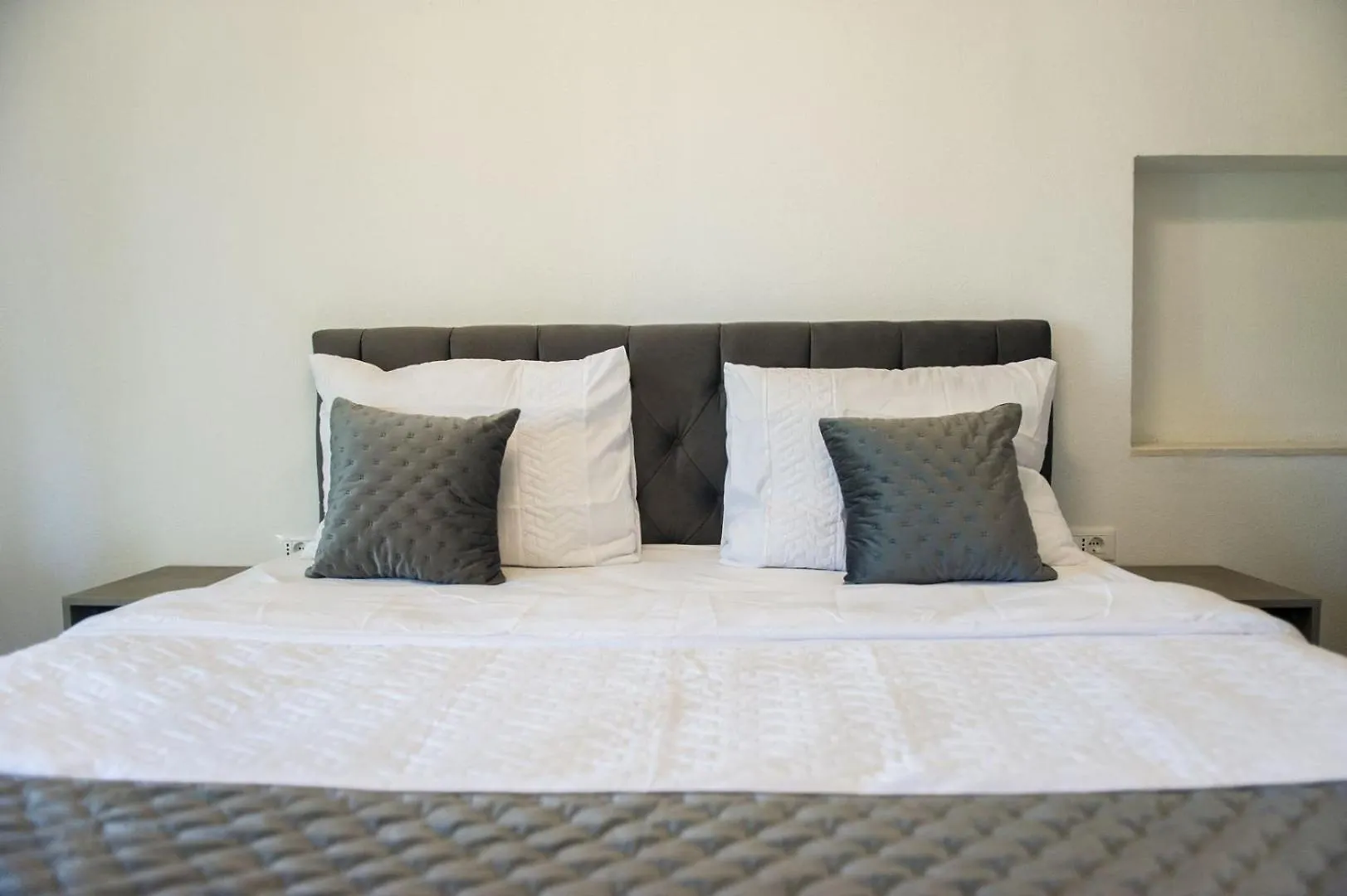 Apartment Lux Elba Kastela