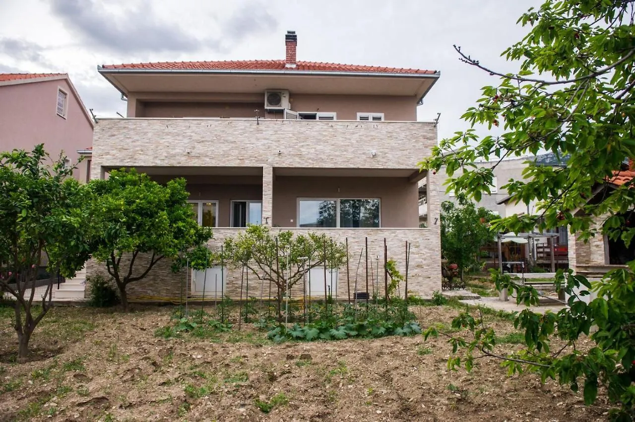 Apartment Lux Elba Kaštela Chorvatsko